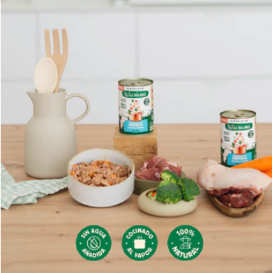 Estofado de Mercado con pavo y ternera Latas completas de Wild Balance con un 95% de carne y sin cereales. ¡Ofrece la mejor alimentación a tu perro! Tienda de alimentación animal especializada en La Puebla de Montalbán (Toledo) con envíos a domicilio. Shop Animal Spirit. Tu tienda de mascotas.