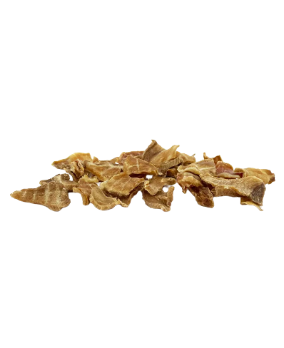 Los Raw Treats de Lomo de cerdo ibérico de Mr Bones son un snack 100% natural ideal para perros y gatos que aportan ácico linoleico para mejorar la salud de la piel y el pelo, además de proteínas de alta calidad para el buen desarrollo y mantenimiento de los tejidos musculares y órganos. Elaborado con carne de cerdo apta para consumo humano. Sin cereales, aditivos ni conservantes. Descubre más en Shop Animal Spirit