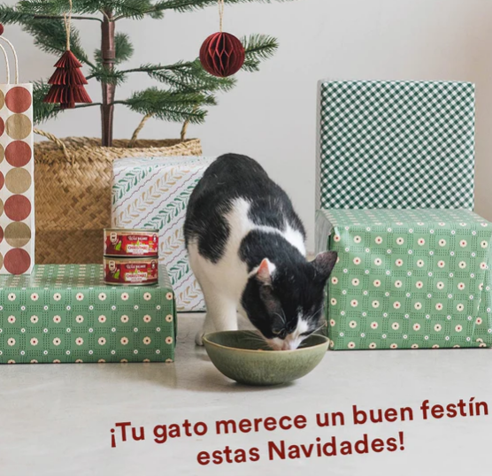 Las comida cocinada de Wild Balance especial menú de Navidad para gatos, cocinadas al vapor a fuego lento con trozos de ternera, pollo, cerdo y pato. 100% carne. Descubre más productos en Shop Animal Spirit