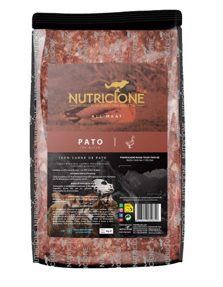 Nutricione BARF Todo carne de pato es un alimento natural apto para perros y gatos. Descubre más en Shop Animal Spirit